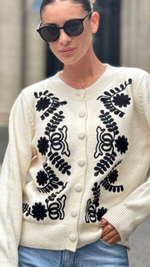 SM7 Cardigan Bordado